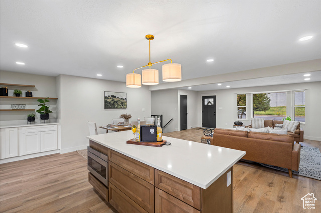 Photo 41 for MLS #2118222 at 747 Woodridge Dr
