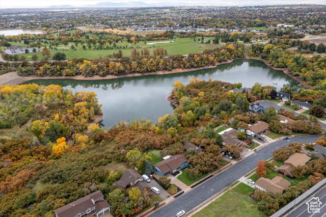 Photo 46 for MLS #2118222 at 747 Woodridge Dr