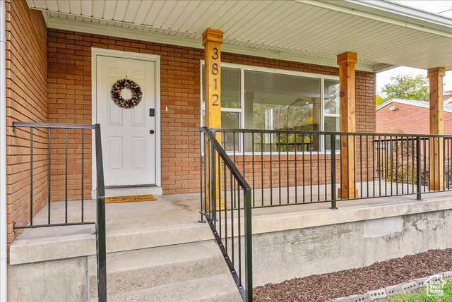 Photo 4 for MLS #2118224 at 3812 S 500 East