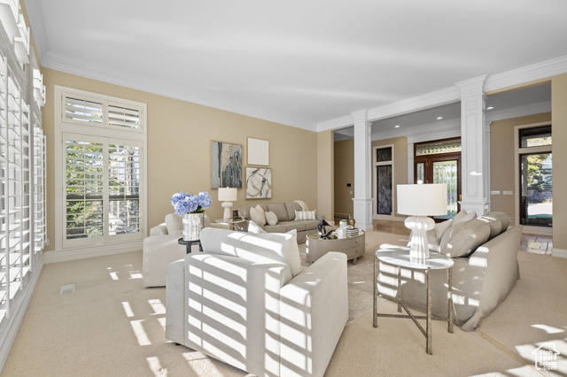 Photo 4 for MLS #2118234 at 5210 Skyline Pkwy