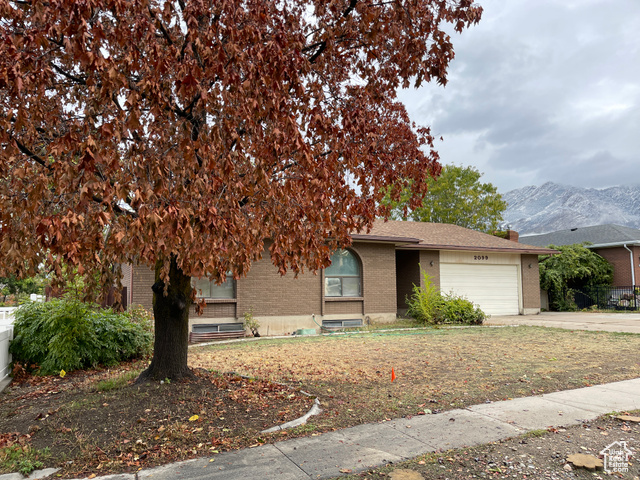 2099 E WORCHESTER DR, Cottonwood Heights UT 84121
