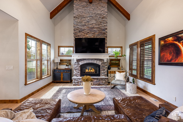 Photo 7 for MLS #2118246 at 259 S Twin River Loop