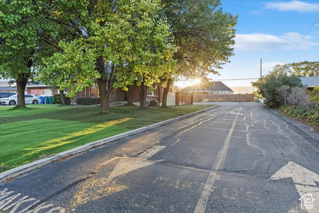 11930 S Redwood Rd