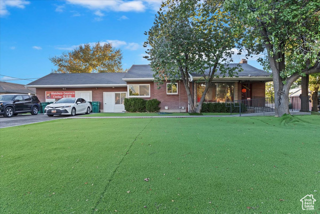 11930 S Redwood Rd