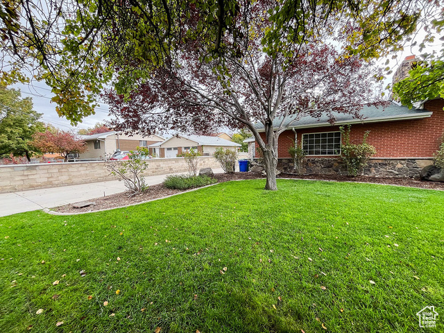 Photo 4 for MLS #2118253 at 8701 S Temple Dr