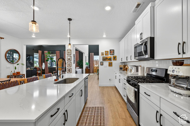 Photo 17 for MLS #2118254 at 755 W Juniper Dr