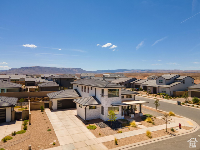 Photo 3 for MLS #2118254 at 755 W Juniper Dr