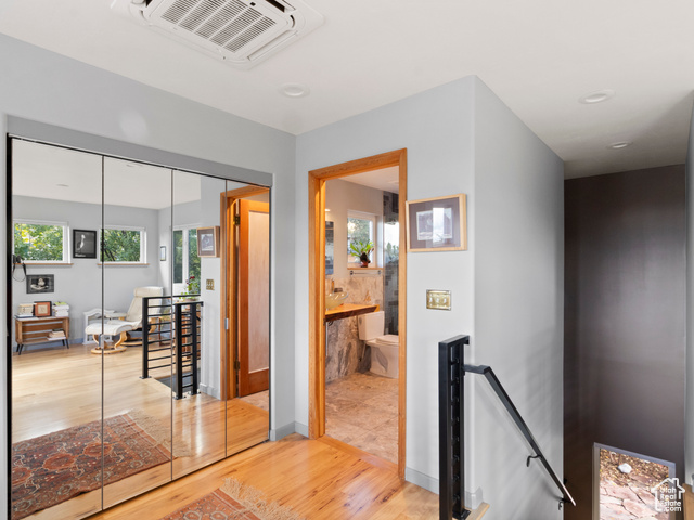 Photo 10 for MLS #2118257 at 3015 S 3380 East