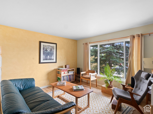 Photo 3 for MLS #2118257 at 3015 S 3380 East
