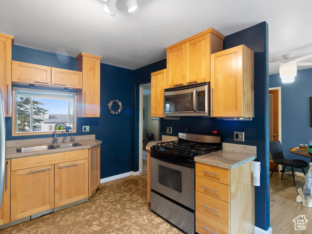 Photo 6 for MLS #2118257 at 3015 S 3380 East