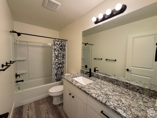 Photo 13 for MLS #2118263 at 633 W 880 South
