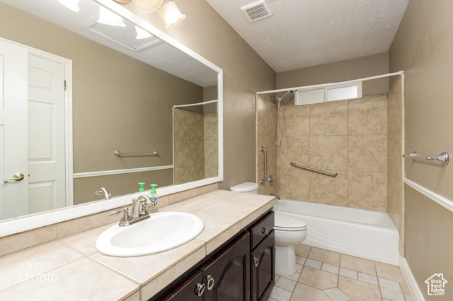 Photo 32 for MLS #2118272 at 2897 S Palm Cir