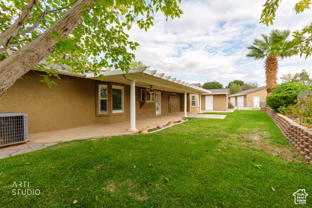 Photo 46 for MLS #2118272 at 2897 S Palm Cir