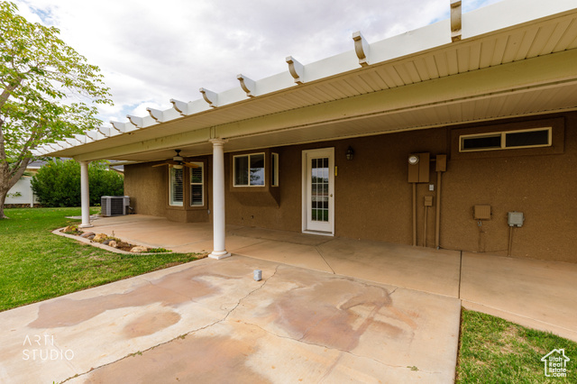 Photo 42 for MLS #2118272 at 2897 S Palm Cir