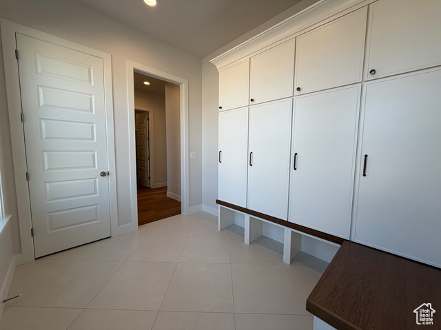 Photo 7 for MLS #2118276 at 823 S Ensign Dr