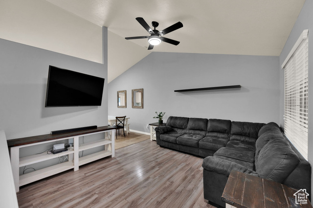 Photo 3 for MLS #2118280 at 3523 N Flower St