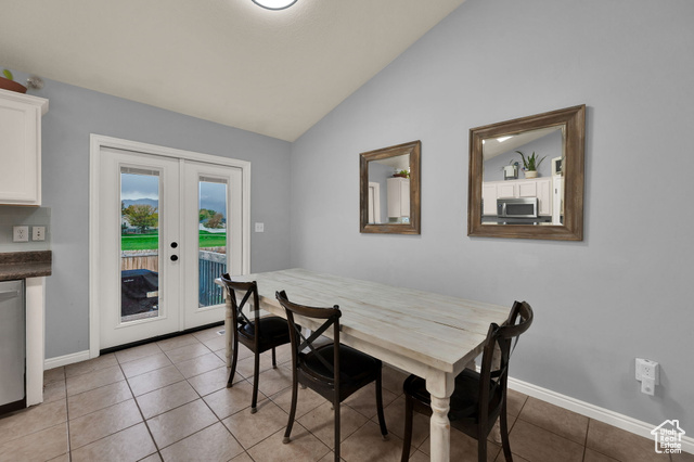 Photo 7 for MLS #2118280 at 3523 N Flower St