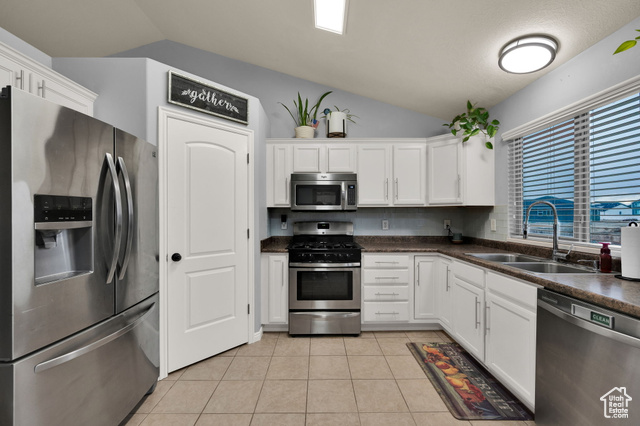 Photo 5 for MLS #2118280 at 3523 N Flower St