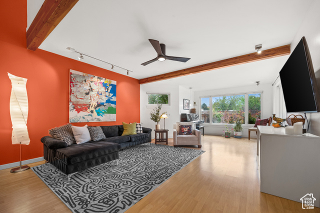 Photo 3 for MLS #2118292 at 1411 S Utah St #23
