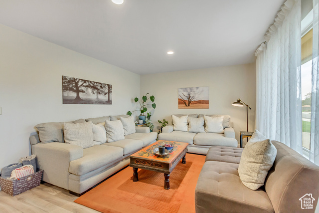 Photo 12 for MLS #2118308 at 3503 W Paiute Dr