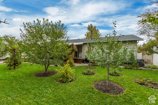 Photo 36 for MLS #2118308 at 3503 W Paiute Dr
