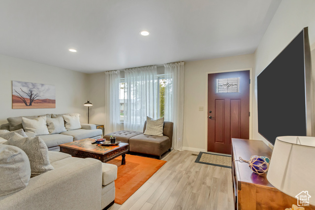 Photo 11 for MLS #2118308 at 3503 W Paiute Dr