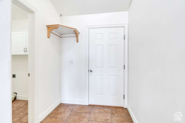 Photo 24 for MLS #2118313 at 3462 E Heyward Ct