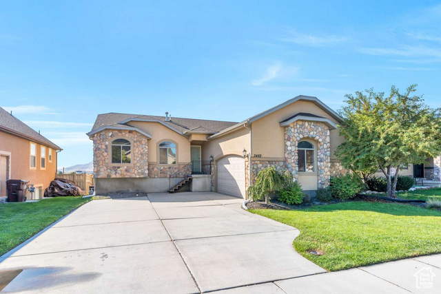 Photo 5 for MLS #2118313 at 3462 E Heyward Ct