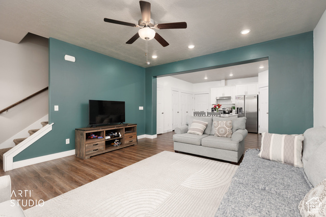 Photo 4 for MLS #2118318 at 1702 E Stone Way