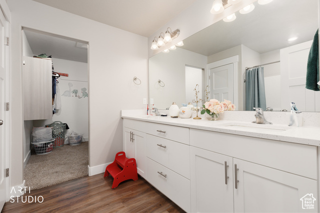 Photo 10 for MLS #2118318 at 1702 E Stone Way