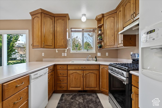 Photo 12 for MLS #2118324 at 3962 W Misty Dr