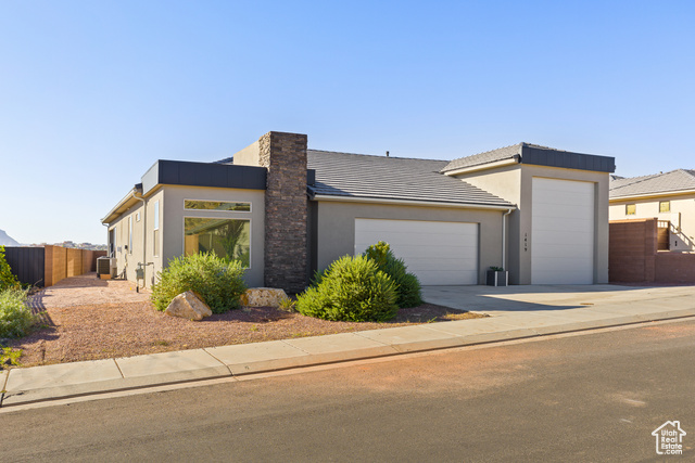 Photo 2 for MLS #2118329 at 1419 W 460 North