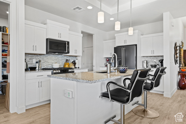 Photo 8 for MLS #2118329 at 1419 W 460 North