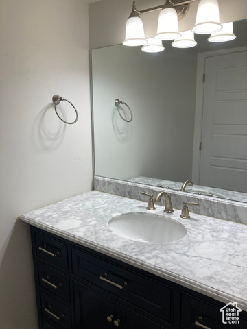 Photo 11 for MLS #2118332 at 3972 W 1530 North