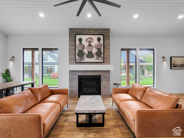 Photo 51 for MLS #2118353 at 431 N Farmhouse Way