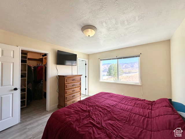 Photo 9 for MLS #2118356 at 1046 N Cedarwood Blvd