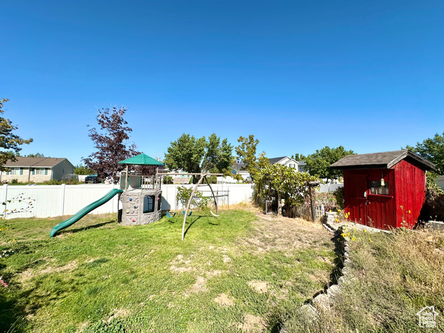 Photo 21 for MLS #2118356 at 1046 N Cedarwood Blvd