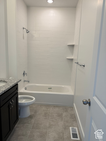 Photo 9 for MLS #2118360 at 137 N 870 East #28