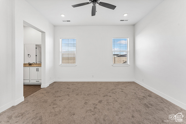 Photo 8 for MLS #2118361 at 486 W Green Mountain Dr