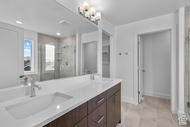 Photo 11 for MLS #2118363 at 635 E 240 North #9
