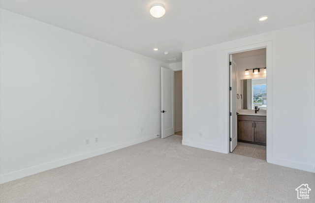 Photo 13 for MLS #2118364 at 1018 E 250 South