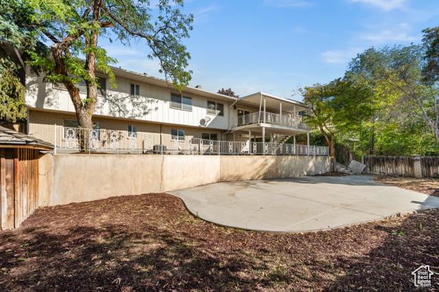 Photo 17 for MLS #2118365 at 3404 E Enchanted Hills Dr