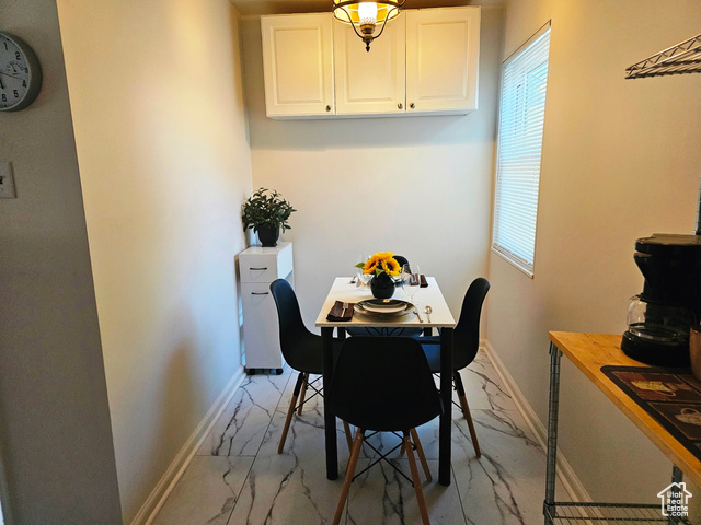 Photo 9 for MLS #2118372 at 311 E Vidas Ave