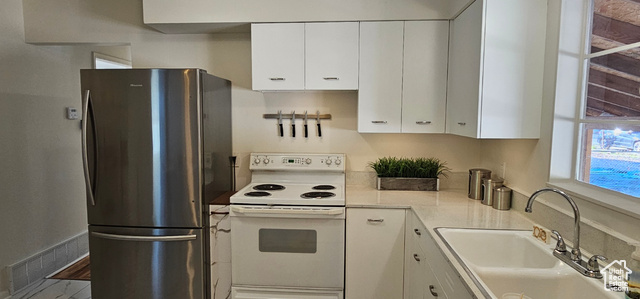 Photo 6 for MLS #2118372 at 311 E Vidas Ave