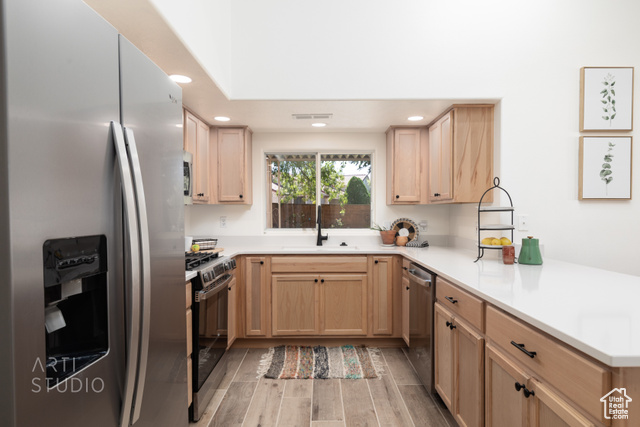 Photo 10 for MLS #2118389 at 271 W 210 South