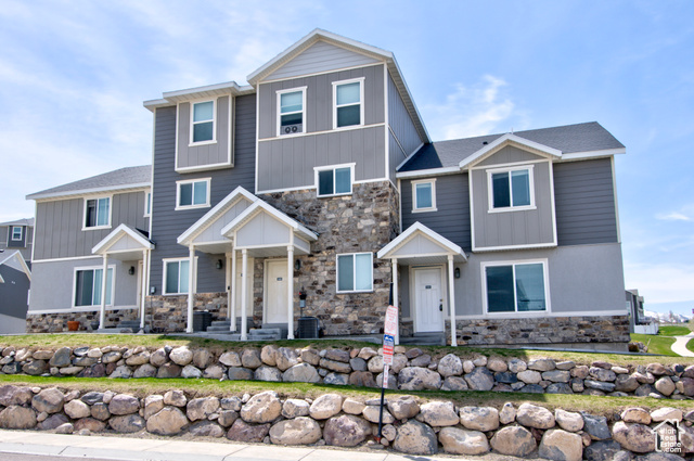 Photo 2 for MLS #2118403 at 14357 S Sherwell Ct