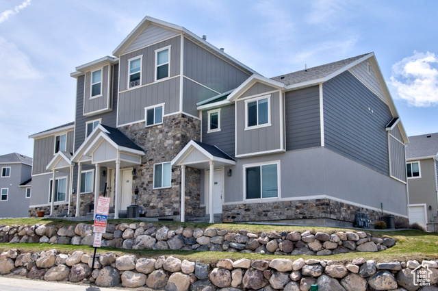 Photo 3 for MLS #2118403 at 14357 S Sherwell Ct