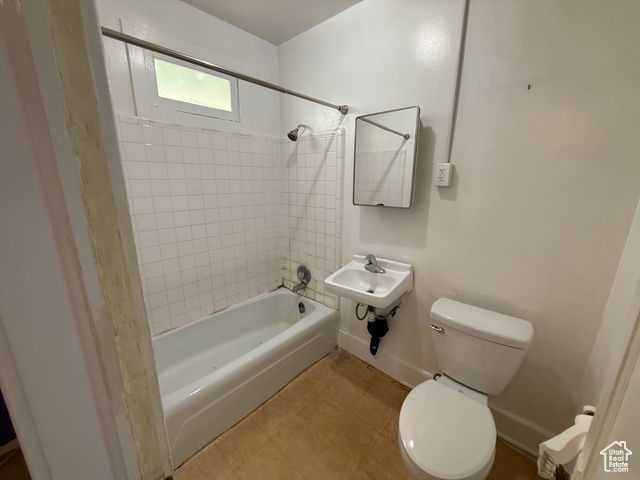Photo 10 for MLS #2118407 at 221 L St