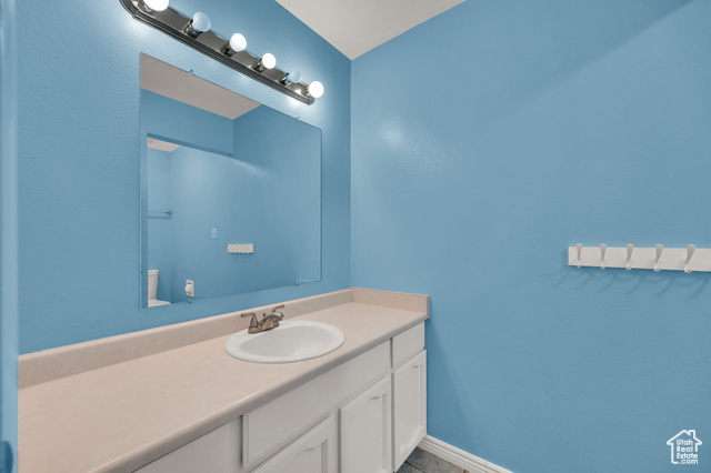 Photo 15 for MLS #2118409 at 613 W 1550 North