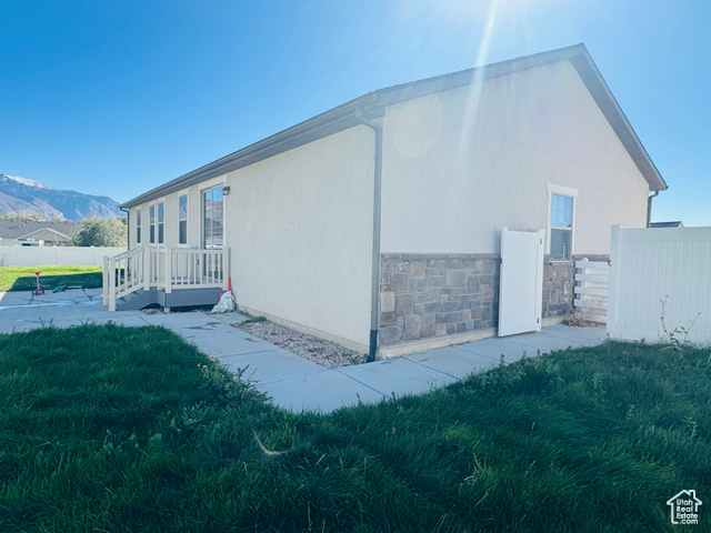 Photo 66 for MLS #2118415 at 954 N Wahlen Way